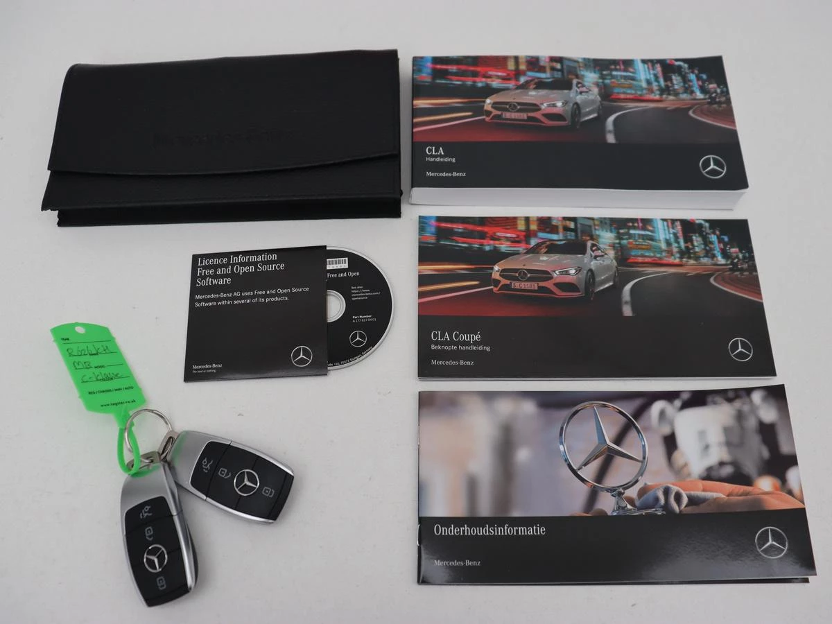 Hoofdafbeelding Mercedes-Benz CLA