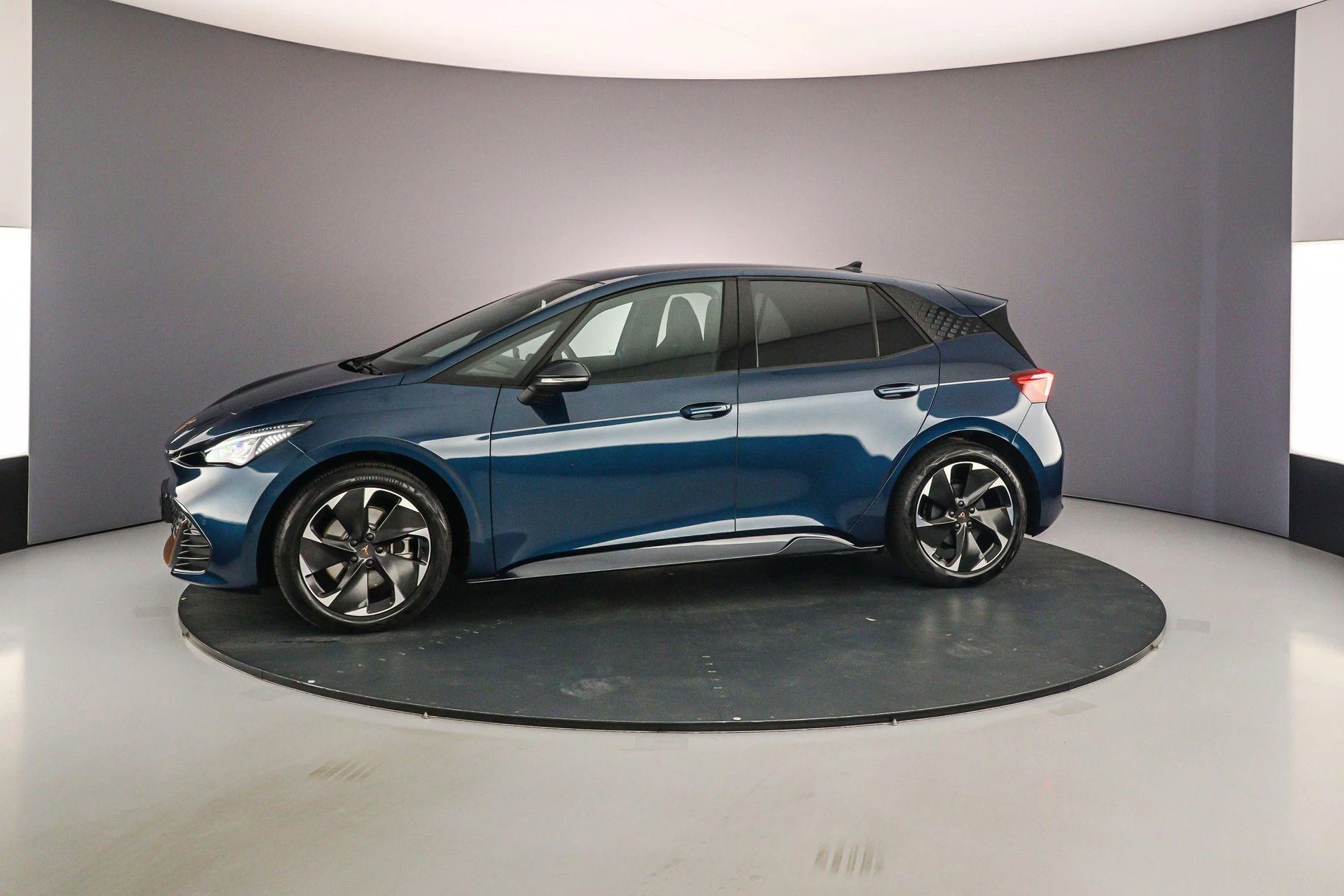 Hoofdafbeelding CUPRA Born
