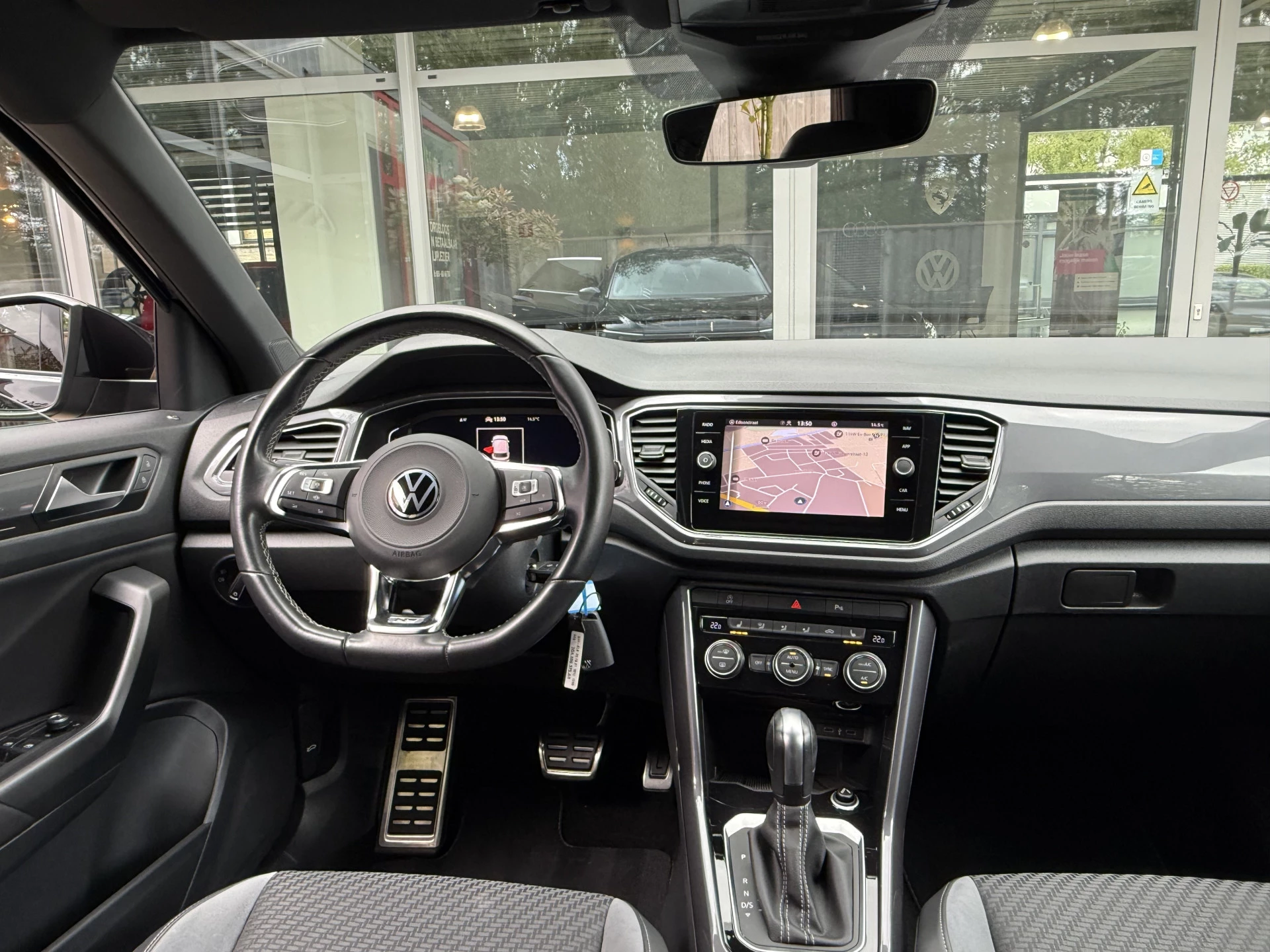 Hoofdafbeelding Volkswagen T-Roc