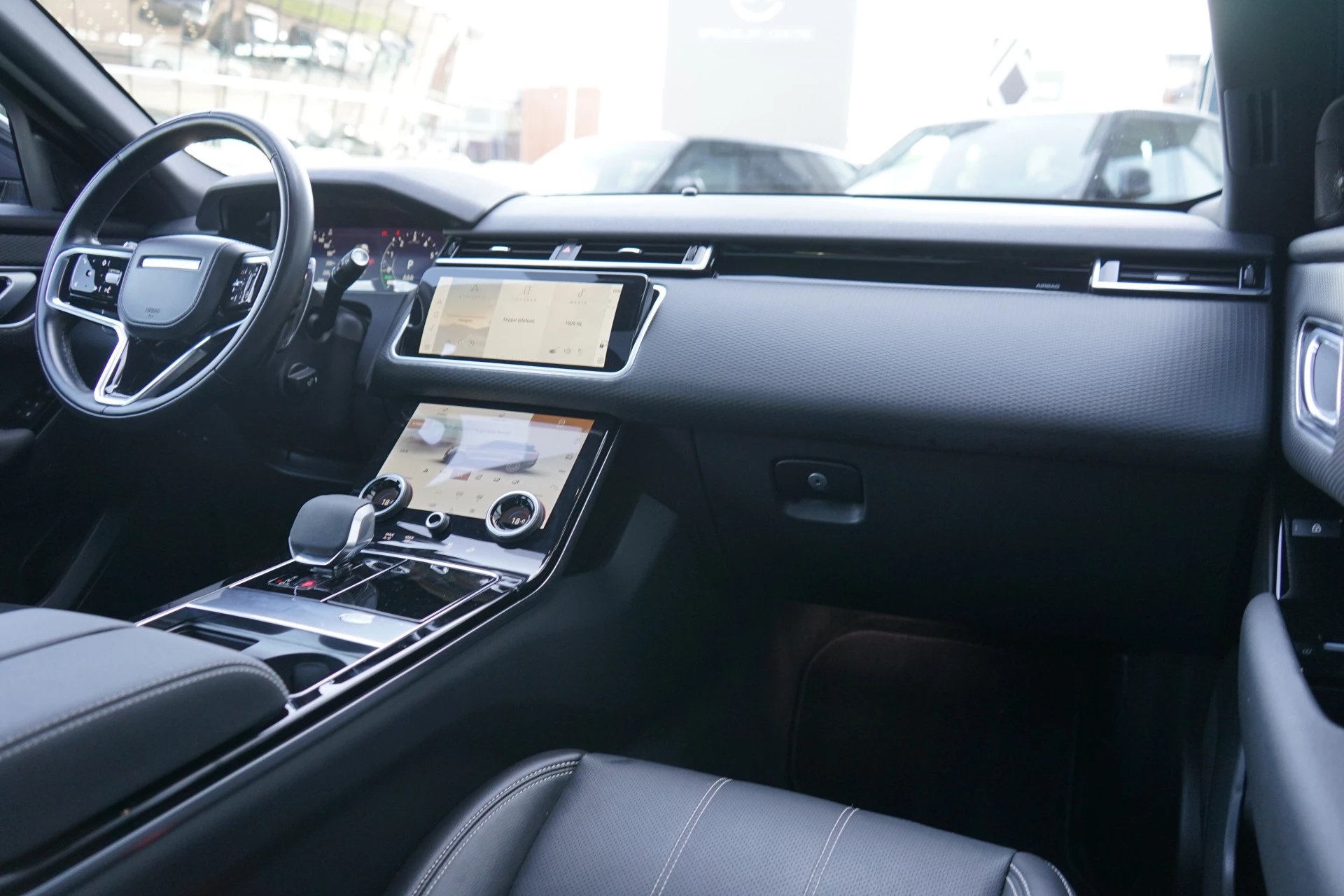 Hoofdafbeelding Land Rover Range Rover Velar