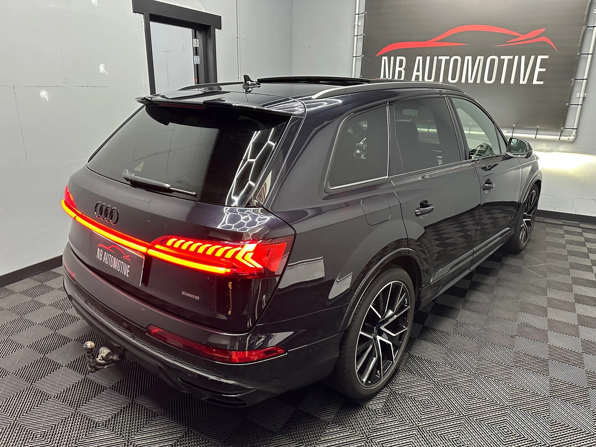 Hoofdafbeelding Audi Q7