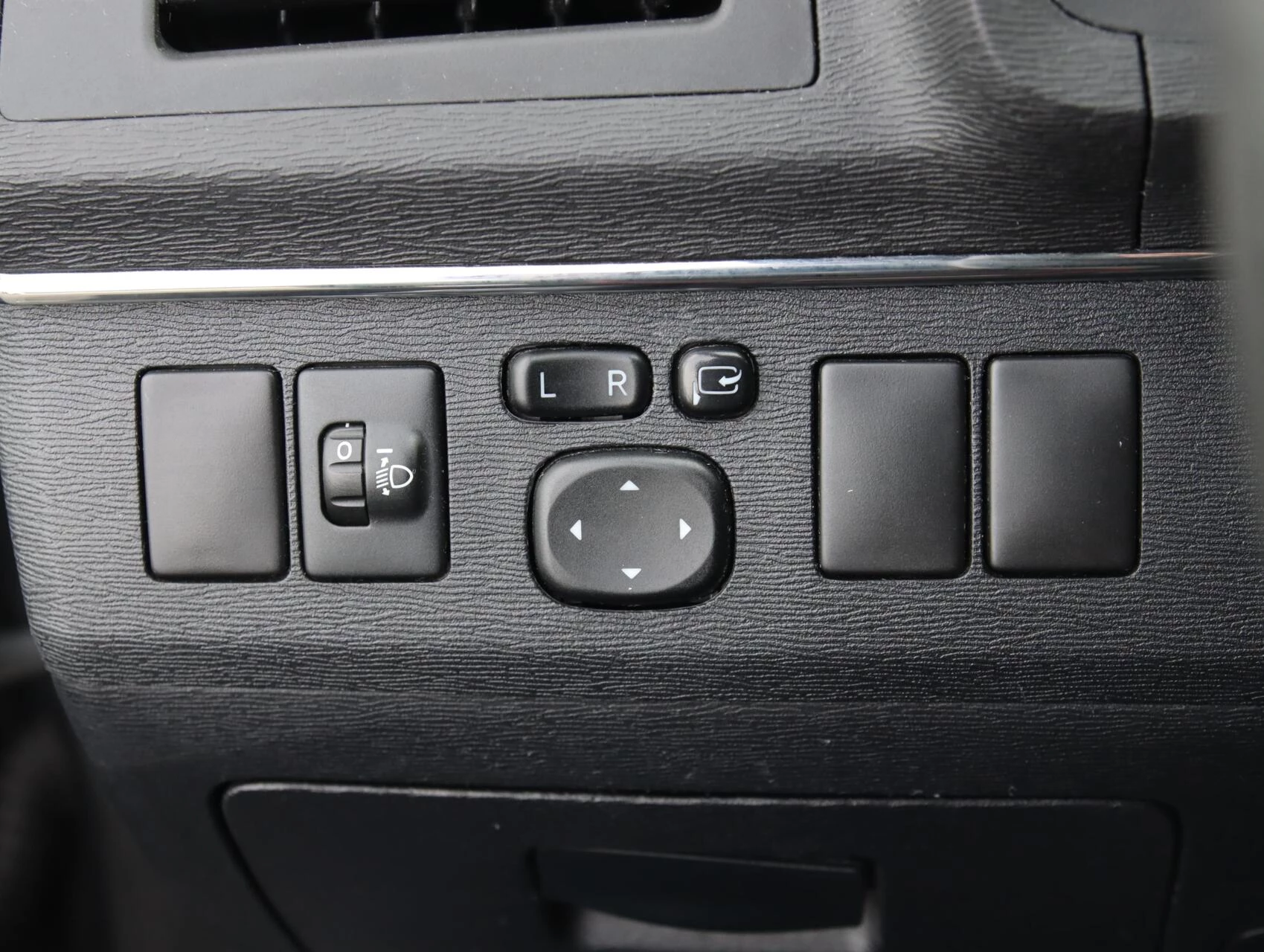 Hoofdafbeelding Toyota Avensis