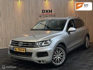 Hoofdafbeelding Volkswagen Touareg Volkswagen Touareg 3.0 TSI Hybrid Highline APK2027 ACC TREKH