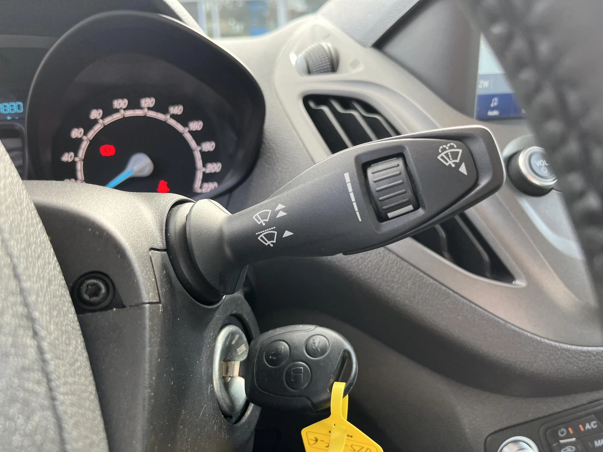 Hoofdafbeelding Ford Transit Courier