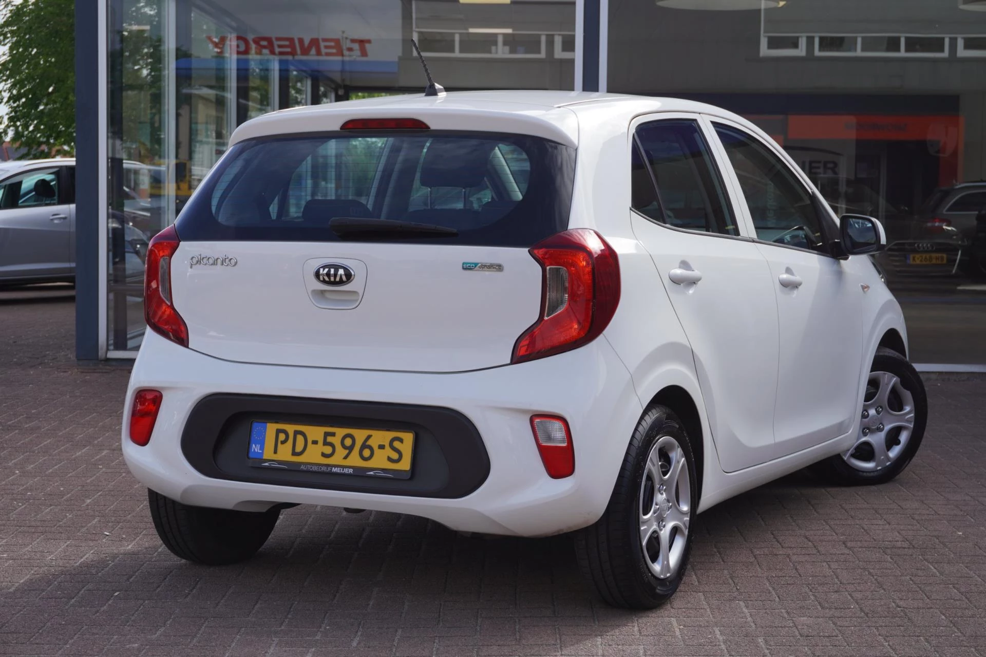Hoofdafbeelding Kia Picanto