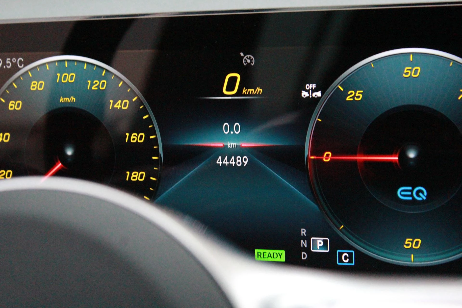 Hoofdafbeelding Mercedes-Benz EQB