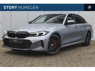 Hoofdafbeelding BMW 3 Serie BMW 3 Serie 320i M Sport Automaat / Schuif-kanteldak / Sportstoelen / Adaptieve LED / M Sportonderstel / Harman Kardon / Comfort Access