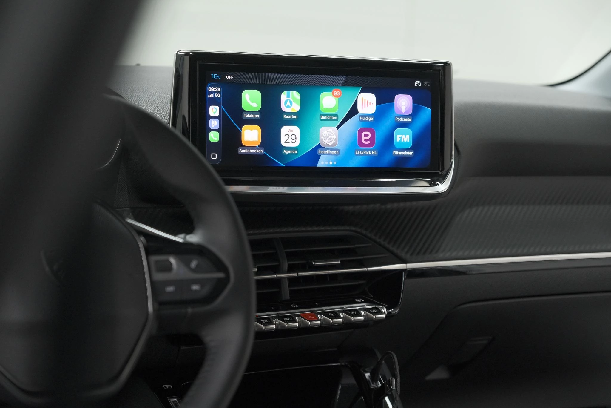 Hoofdafbeelding Peugeot e-208