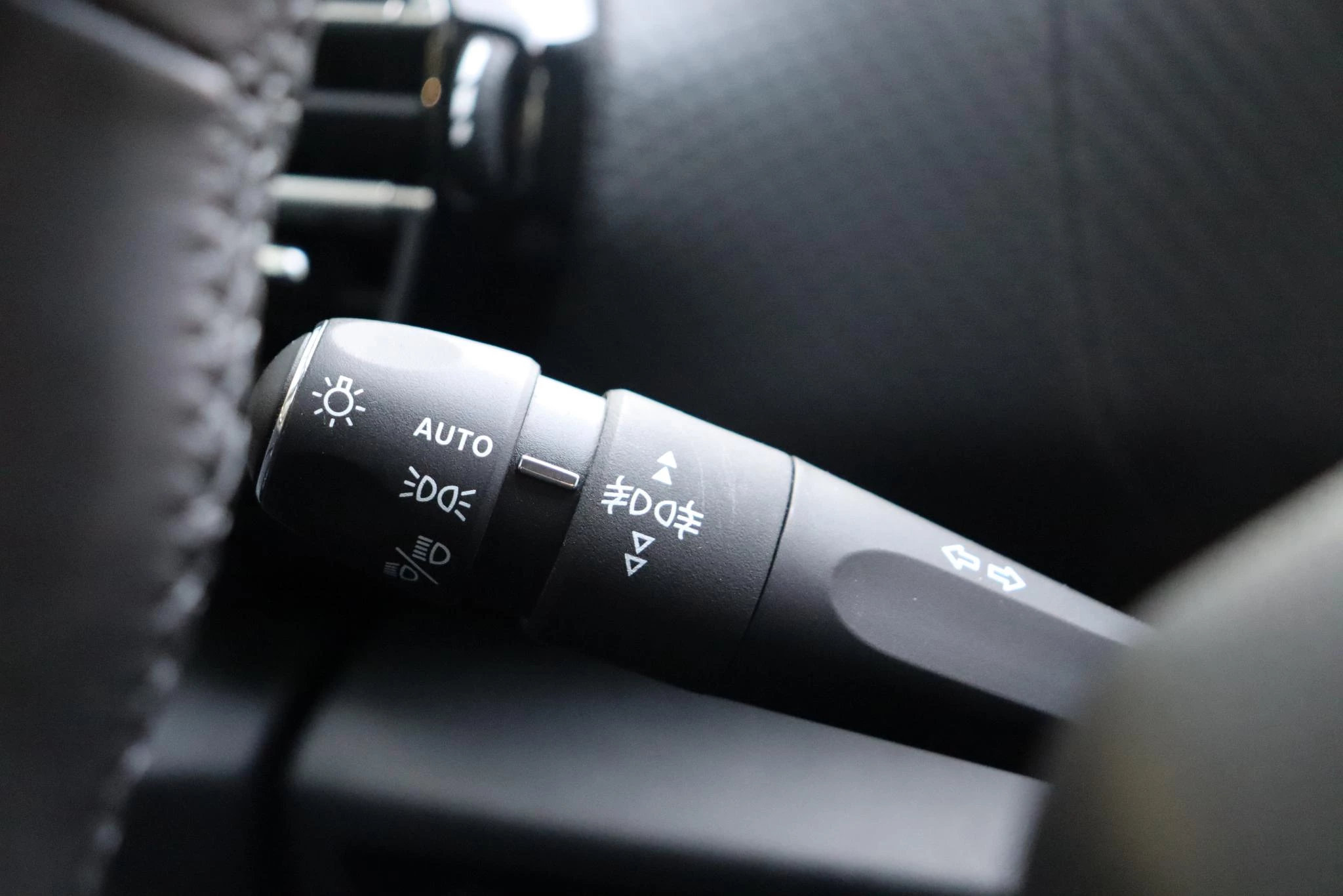 Hoofdafbeelding Citroën ë-C4