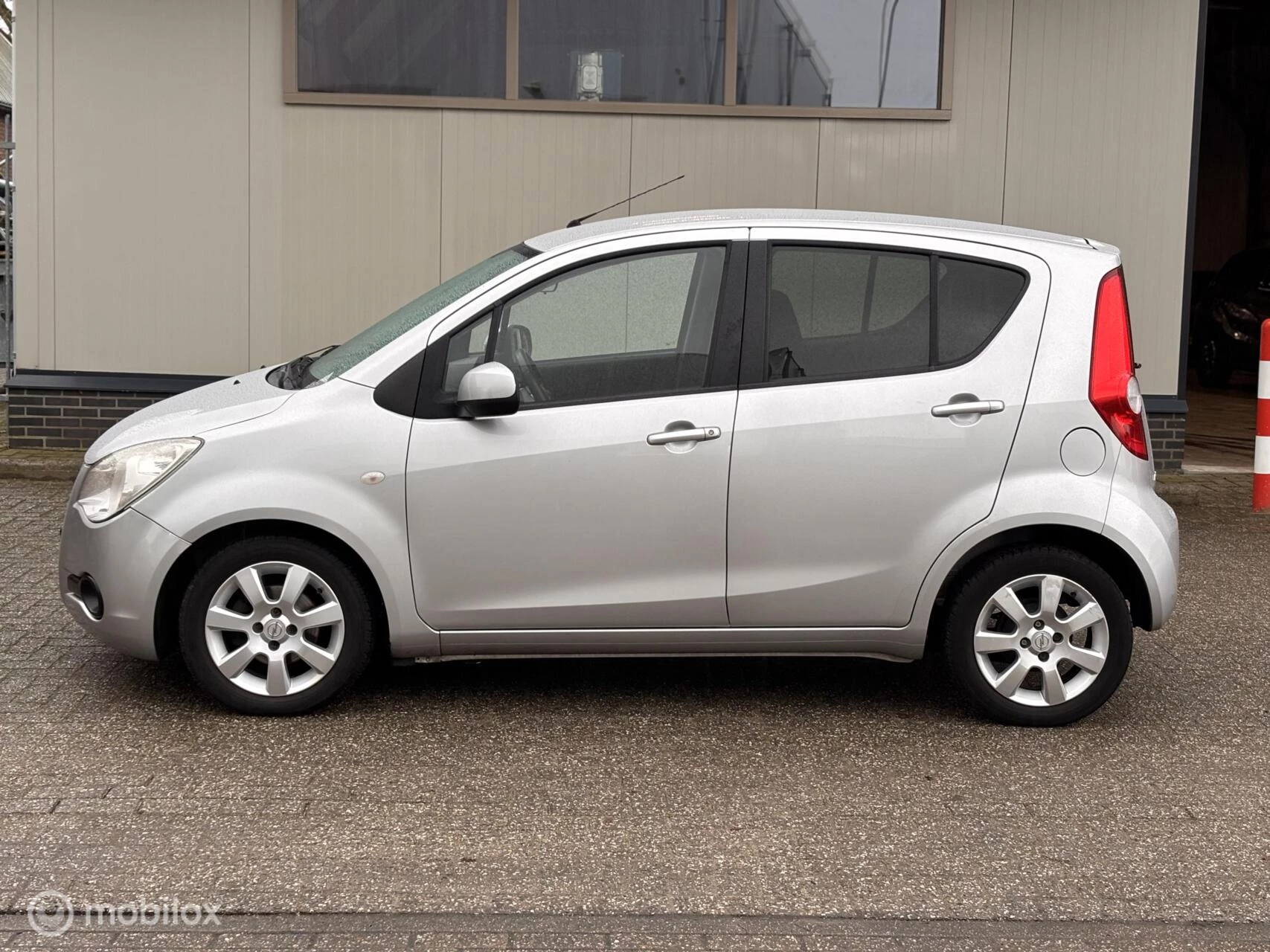 Hoofdafbeelding Opel Agila