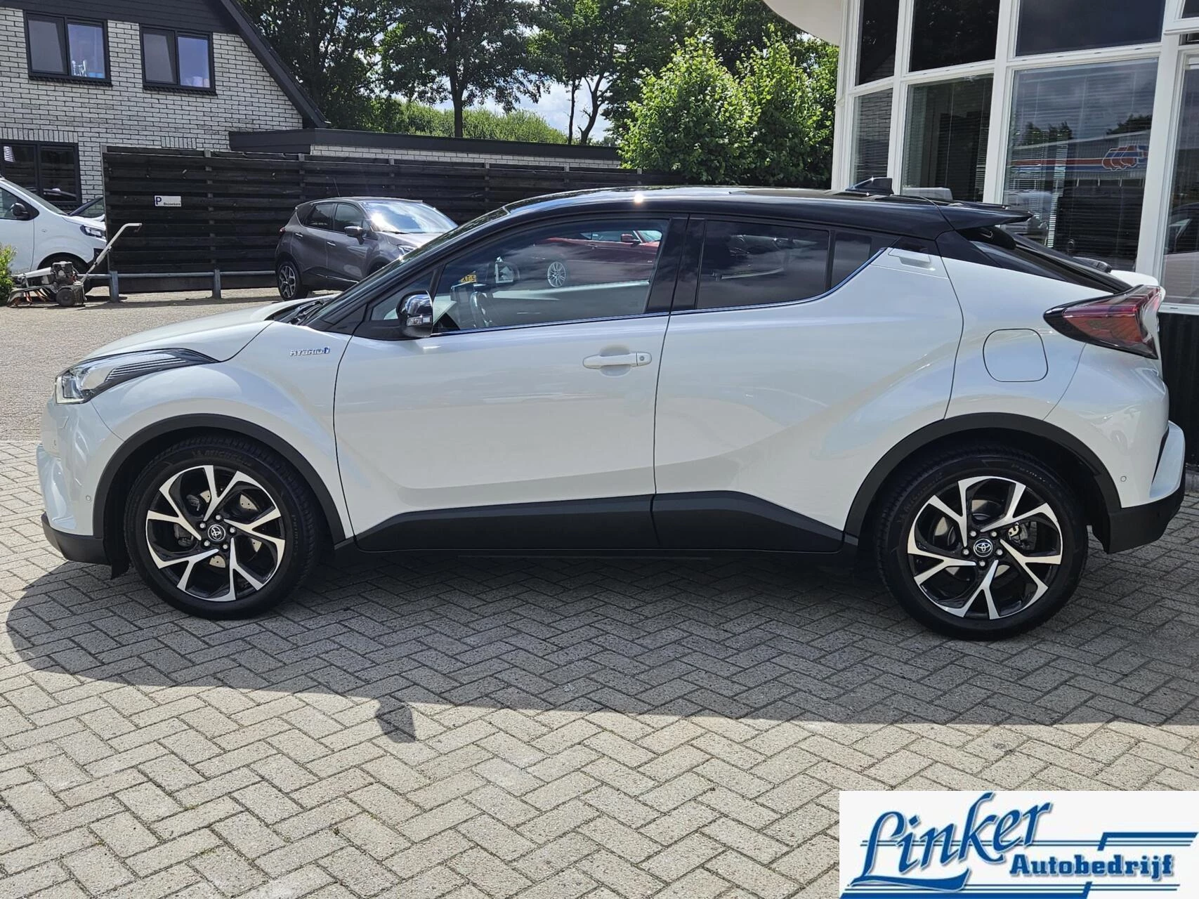 Hoofdafbeelding Toyota C-HR