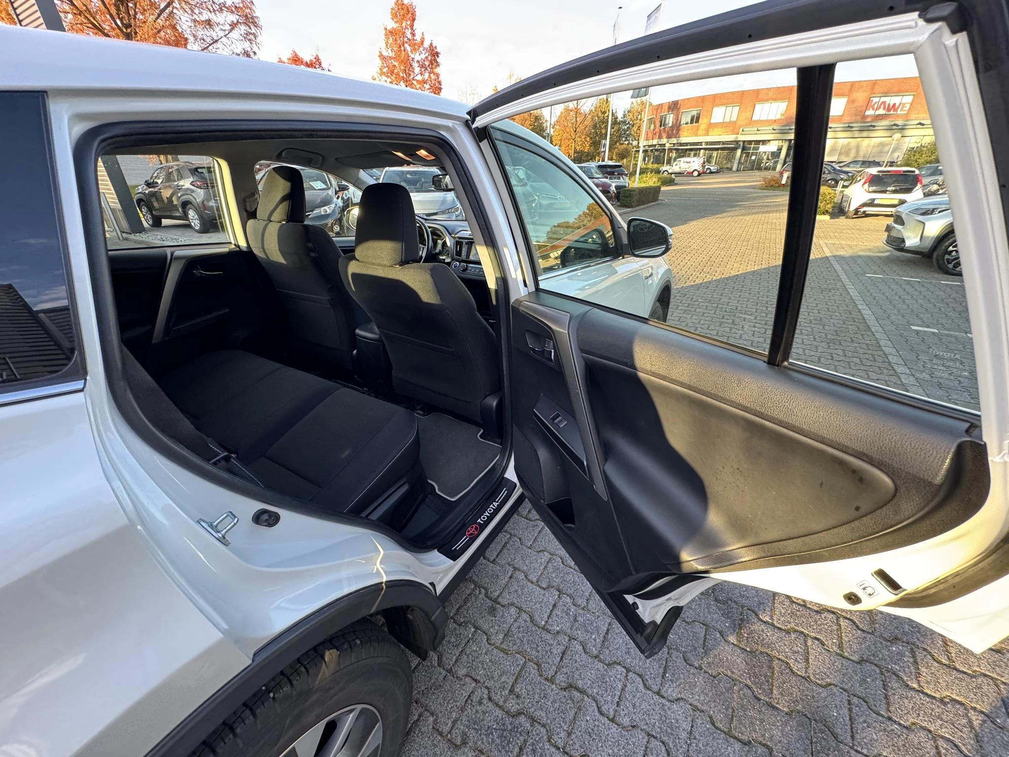 Hoofdafbeelding Toyota RAV4