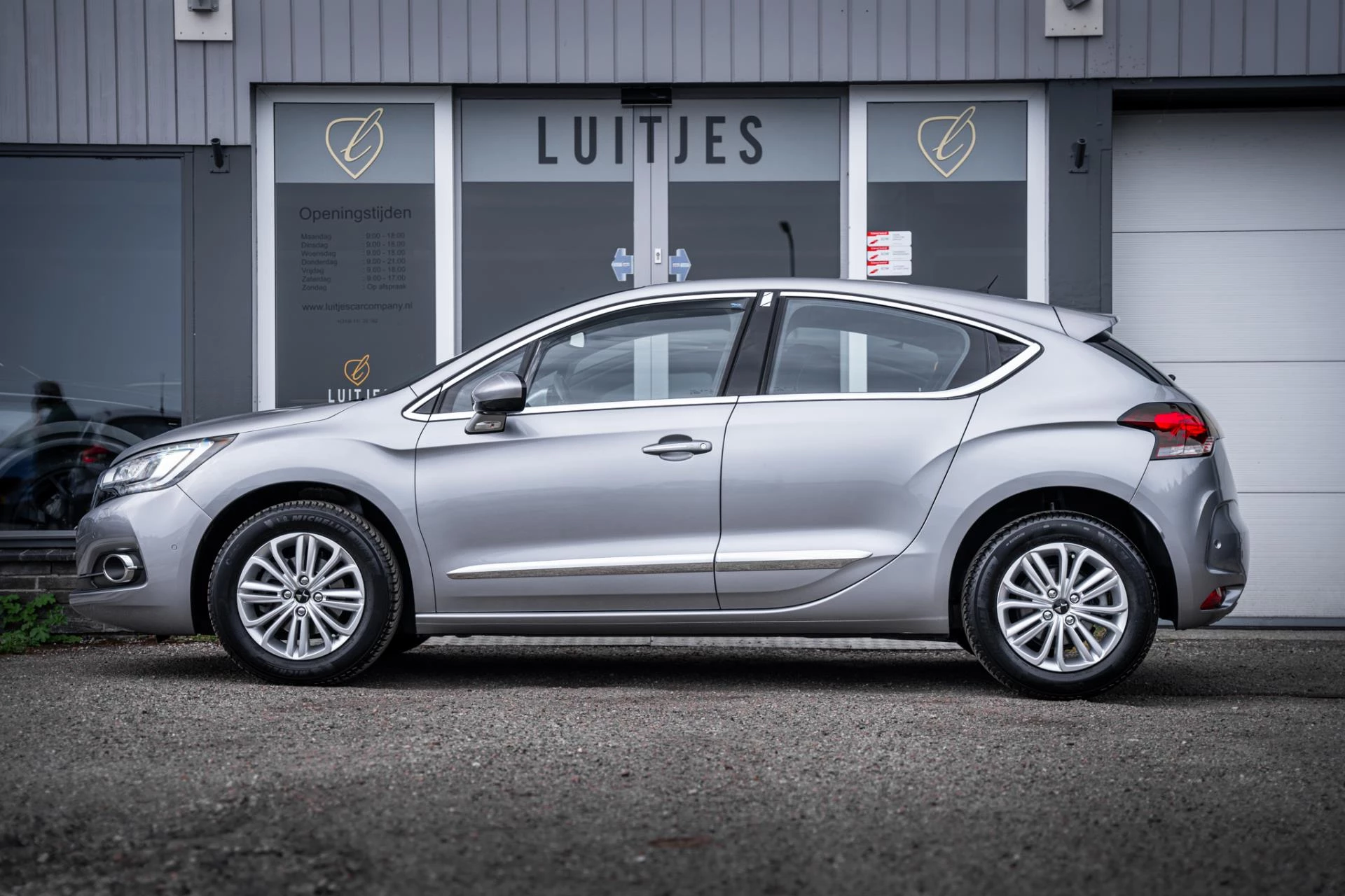 Hoofdafbeelding DS DS 4