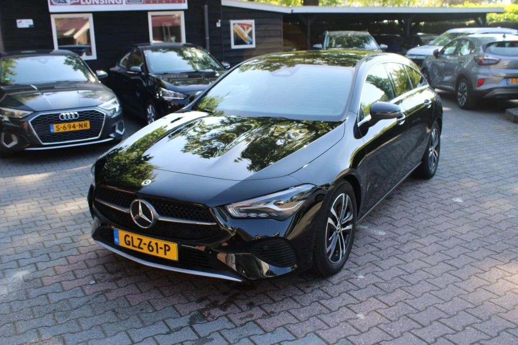 Hoofdafbeelding Mercedes-Benz CLA