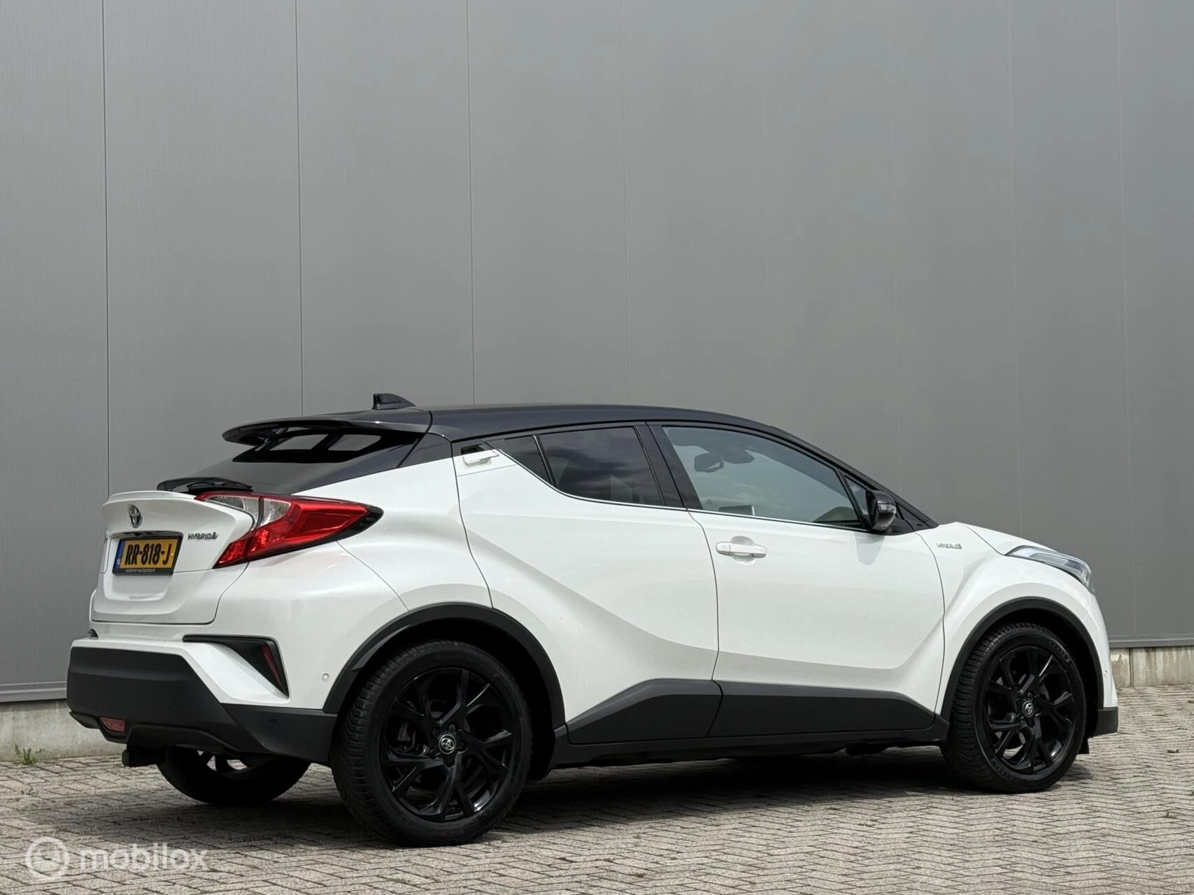 Hoofdafbeelding Toyota C-HR