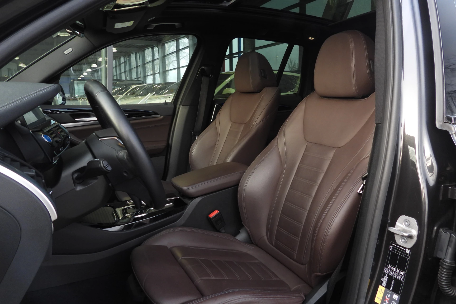 Hoofdafbeelding BMW iX3