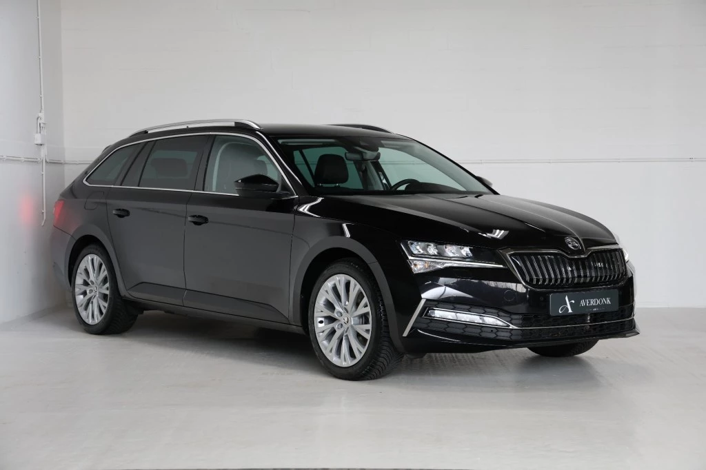 Hoofdafbeelding Škoda Superb
