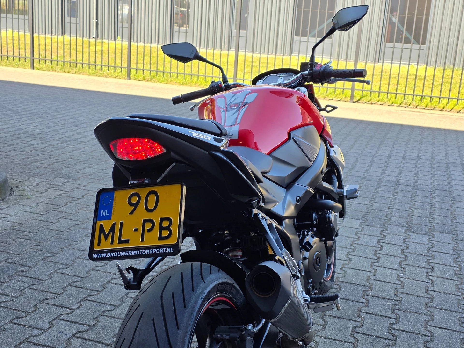 Hoofdafbeelding Suzuki Tour