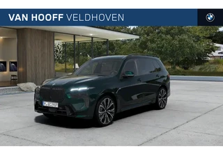 Hoofdafbeelding BMW X7 BMW X7 xDrive40i HIgh Execuitve M Sport Automaat / Panoramadak Sky Lounge / Trekhaak / M Multifunctionele Stoelen / Bowers & Wilkins / Parking Assistant Professional / Soft-Close