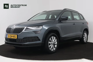 Skoda Karoq 1.0 TSI Clever Edition (NAVIGATIE, STOELVERWARMING, PARKEERSENSOREN, CARPLAY)