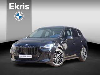 BMW 2-serie Active Tourer 220i | M Sportpakket | Panodak | Trekhaak | Head-Up | Elektr. Voorstoelen | Comfort Access | Driving Assistant Prof. | Parking Assistant Plus | 19'' LMV