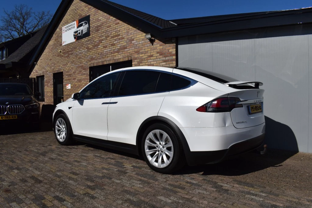 Hoofdafbeelding Tesla Model X