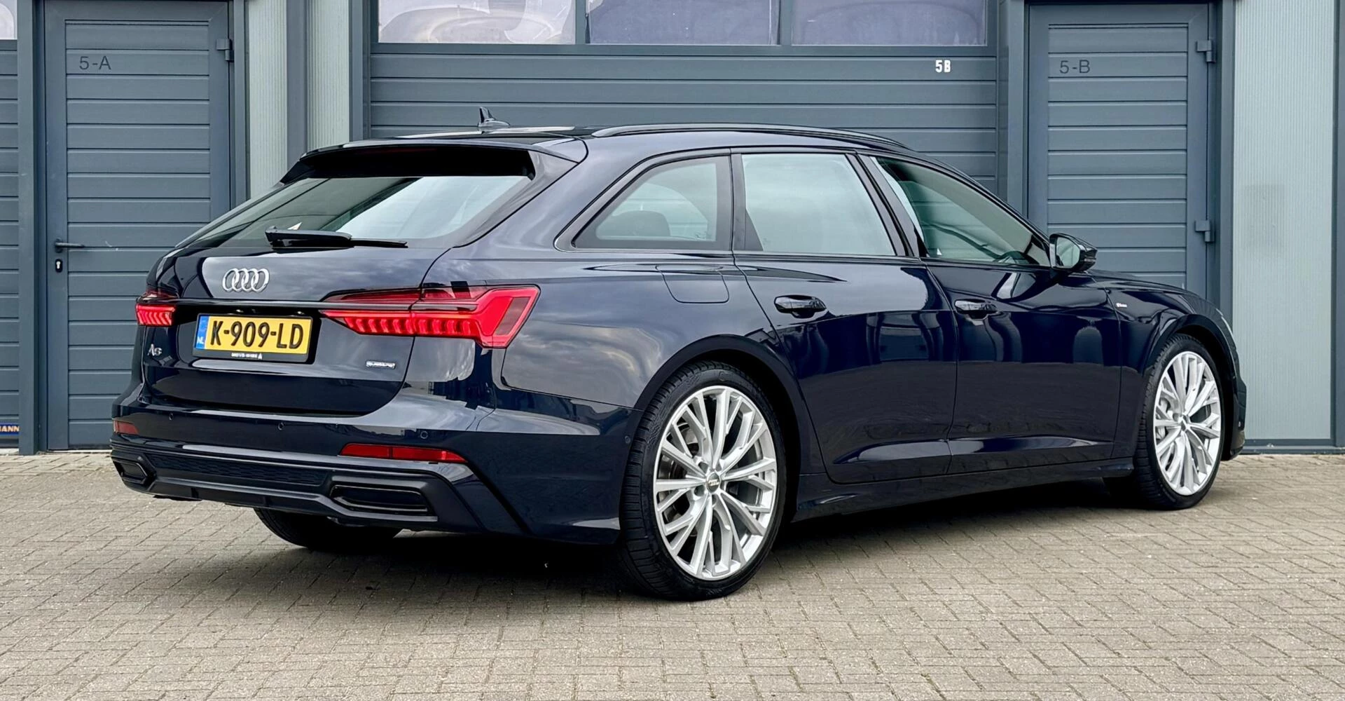 Hoofdafbeelding Audi A6