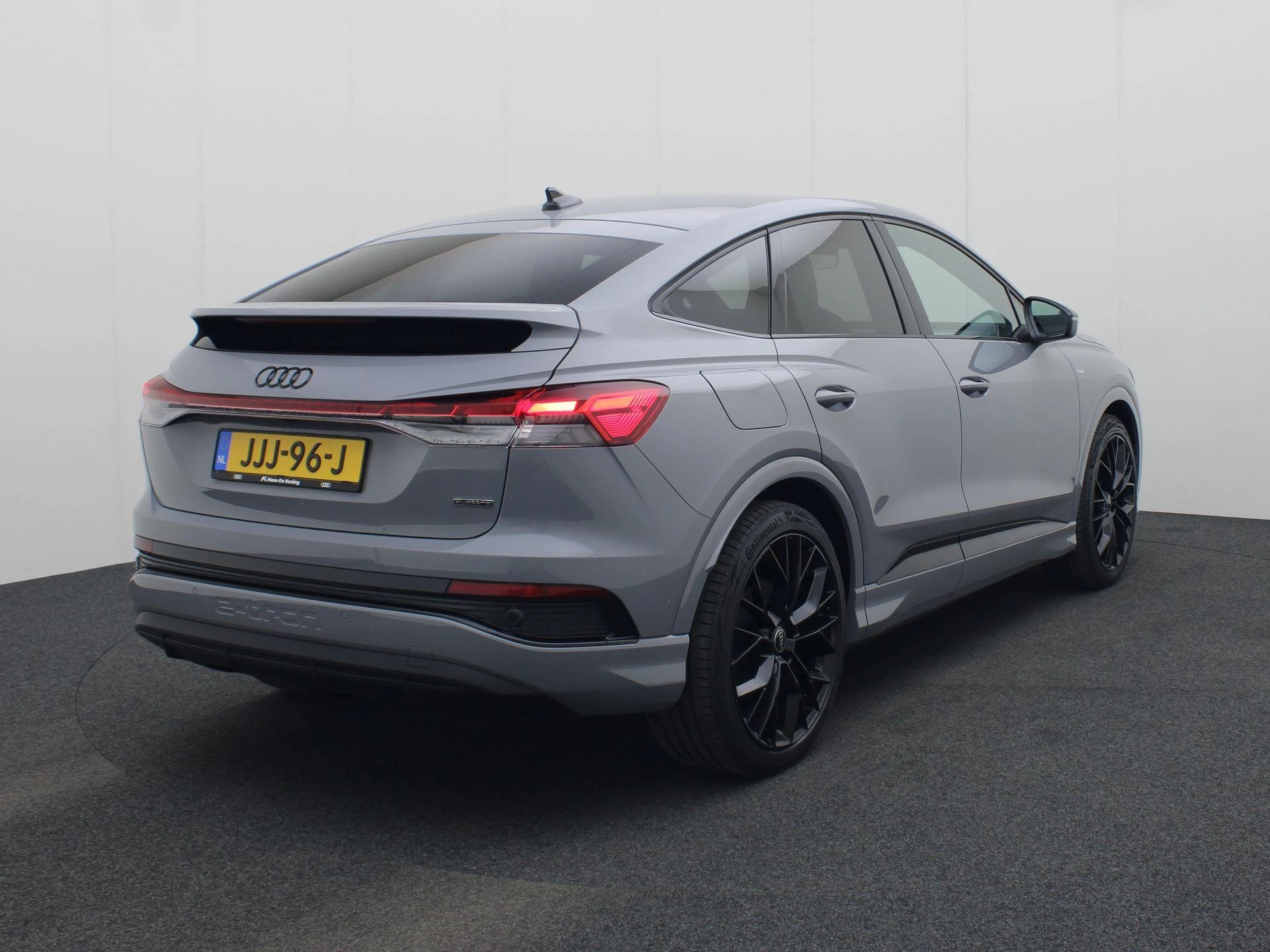 Hoofdafbeelding Audi Q4 e-tron