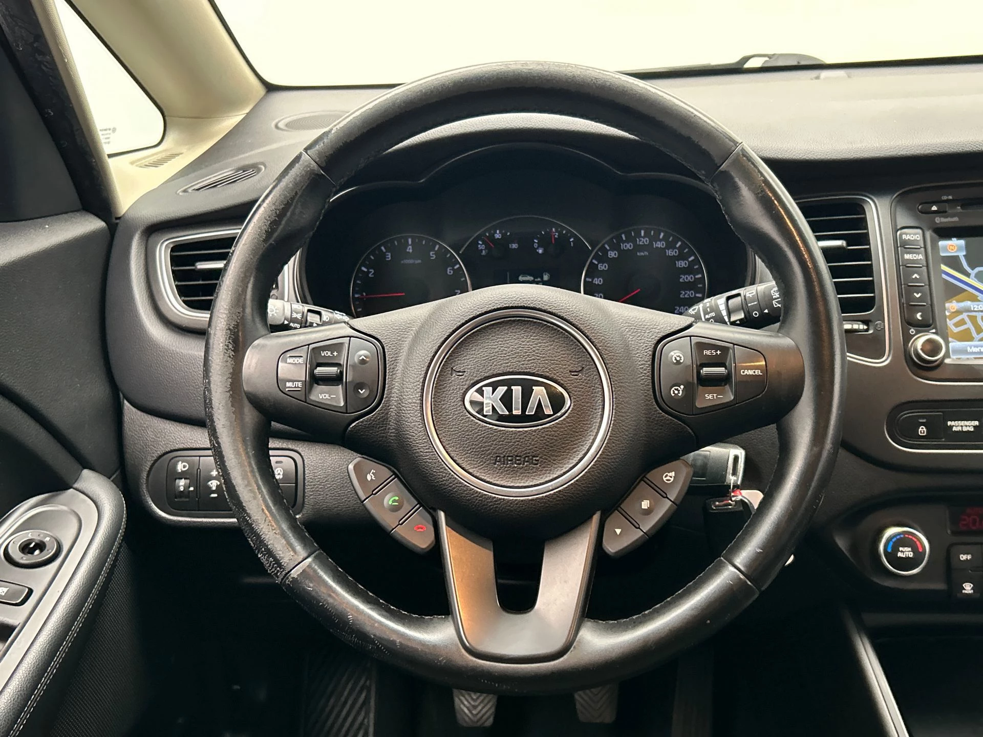 Hoofdafbeelding Kia Carens