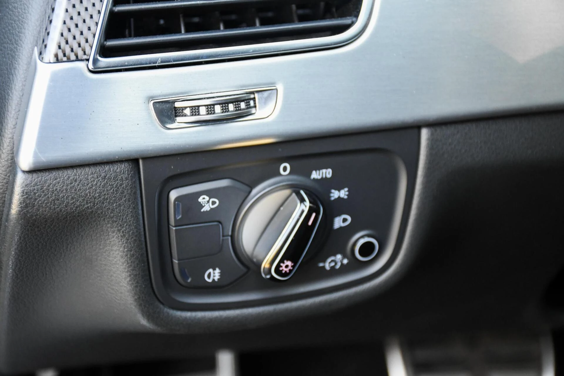 Hoofdafbeelding Audi S8