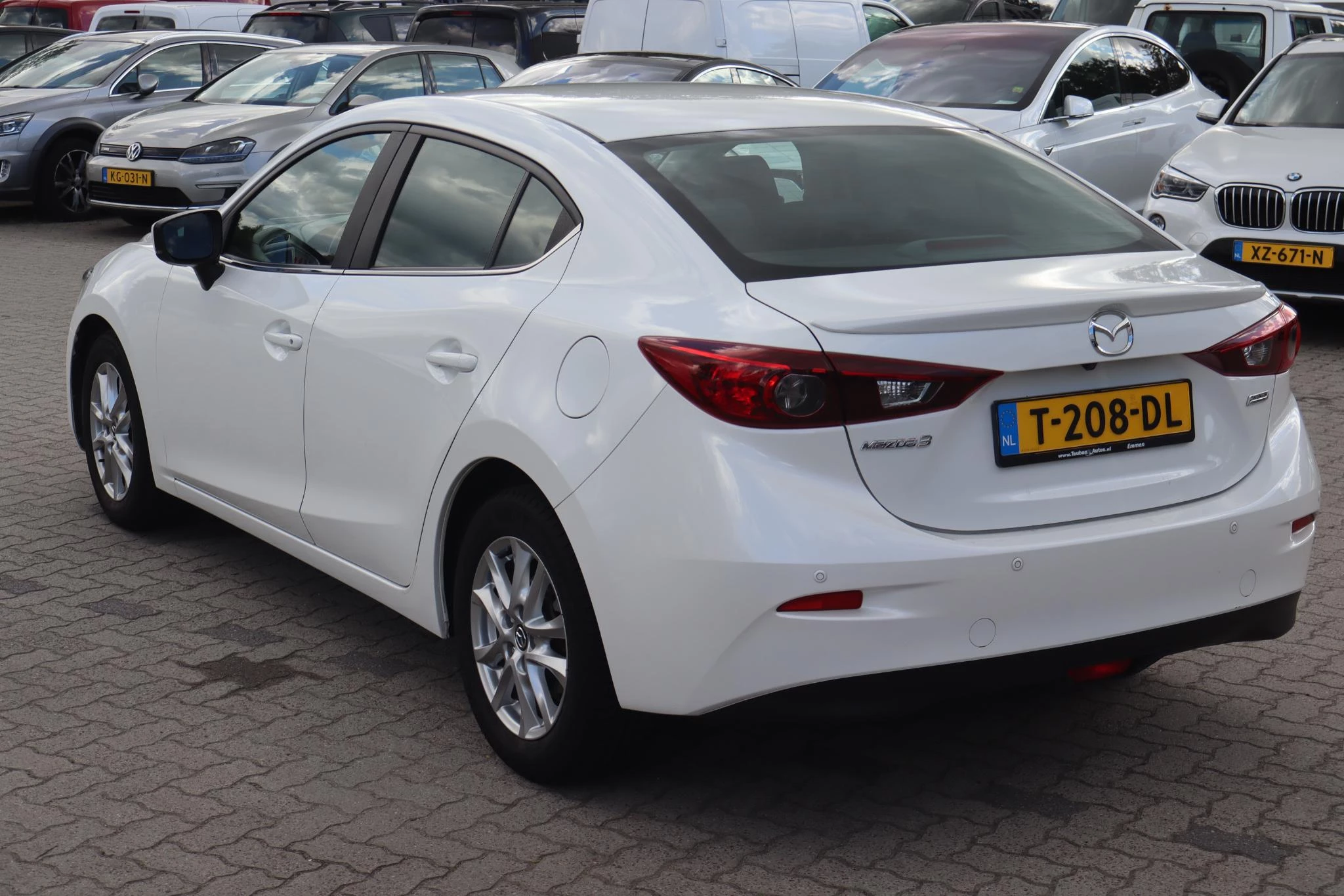 Hoofdafbeelding Mazda 3