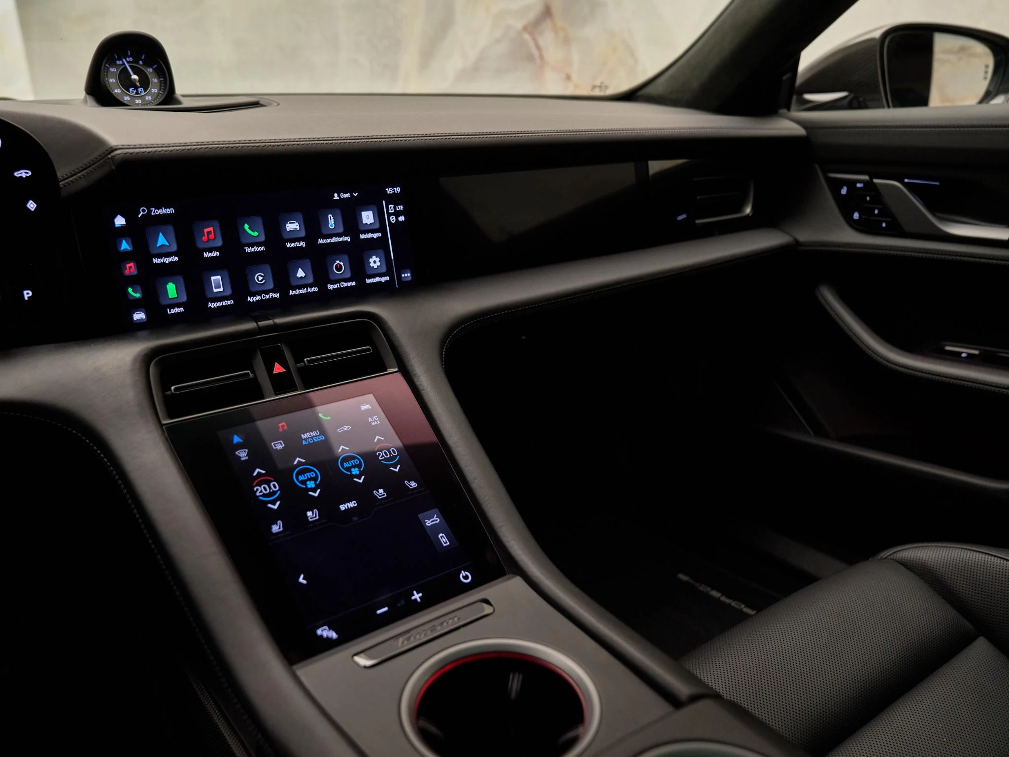 Hoofdafbeelding Porsche Taycan