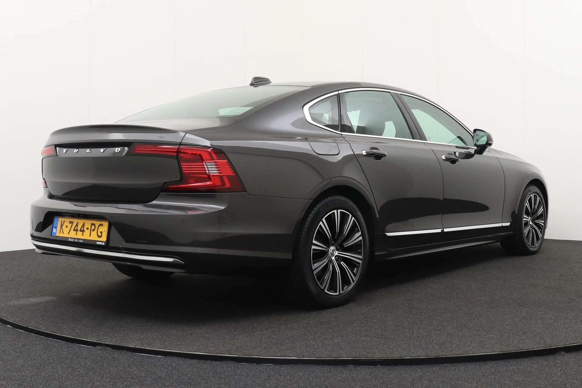 Hoofdafbeelding Volvo S90