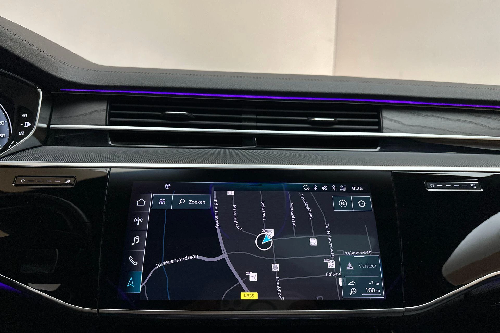 Hoofdafbeelding Audi A8