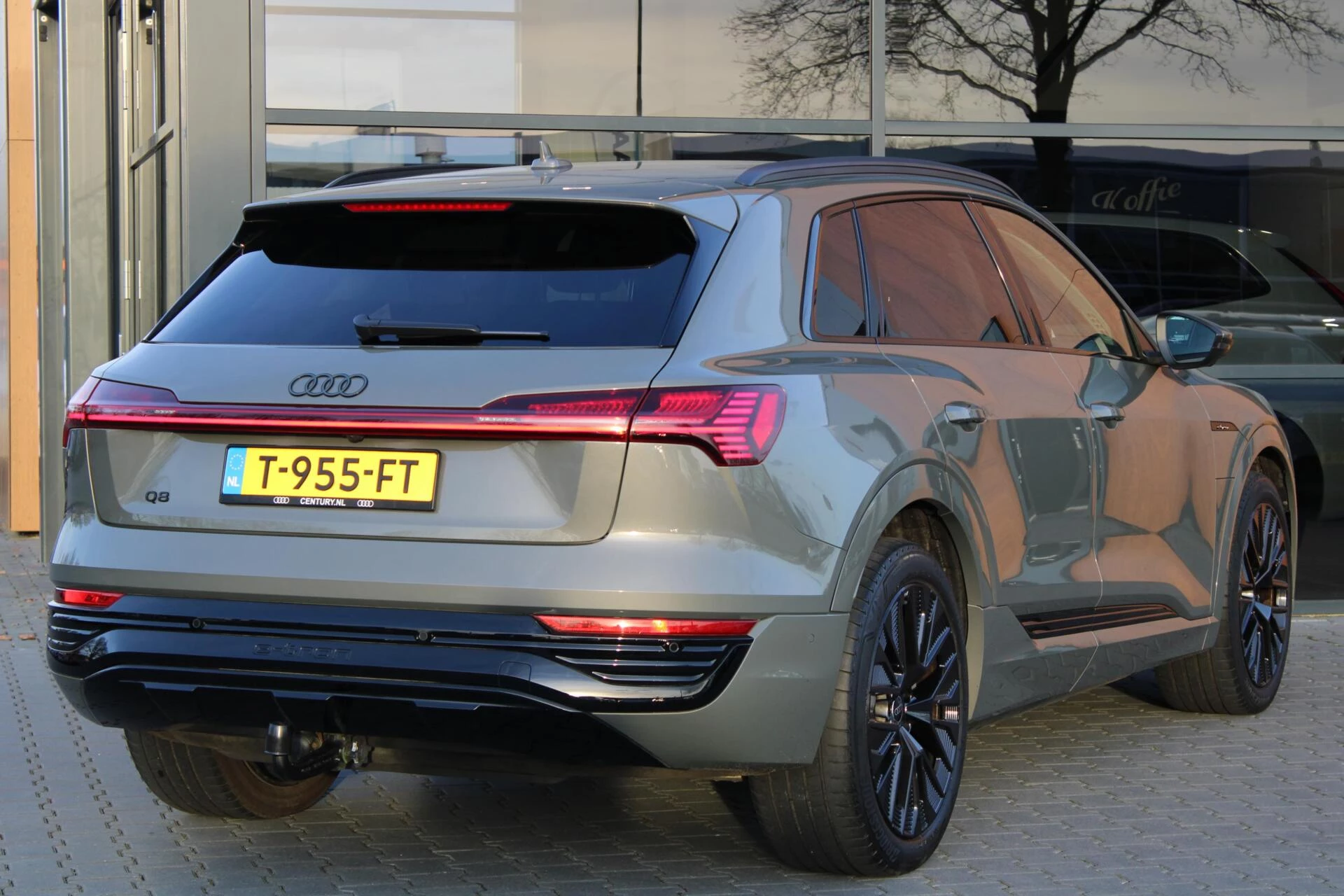 Hoofdafbeelding Audi Q8 e-tron