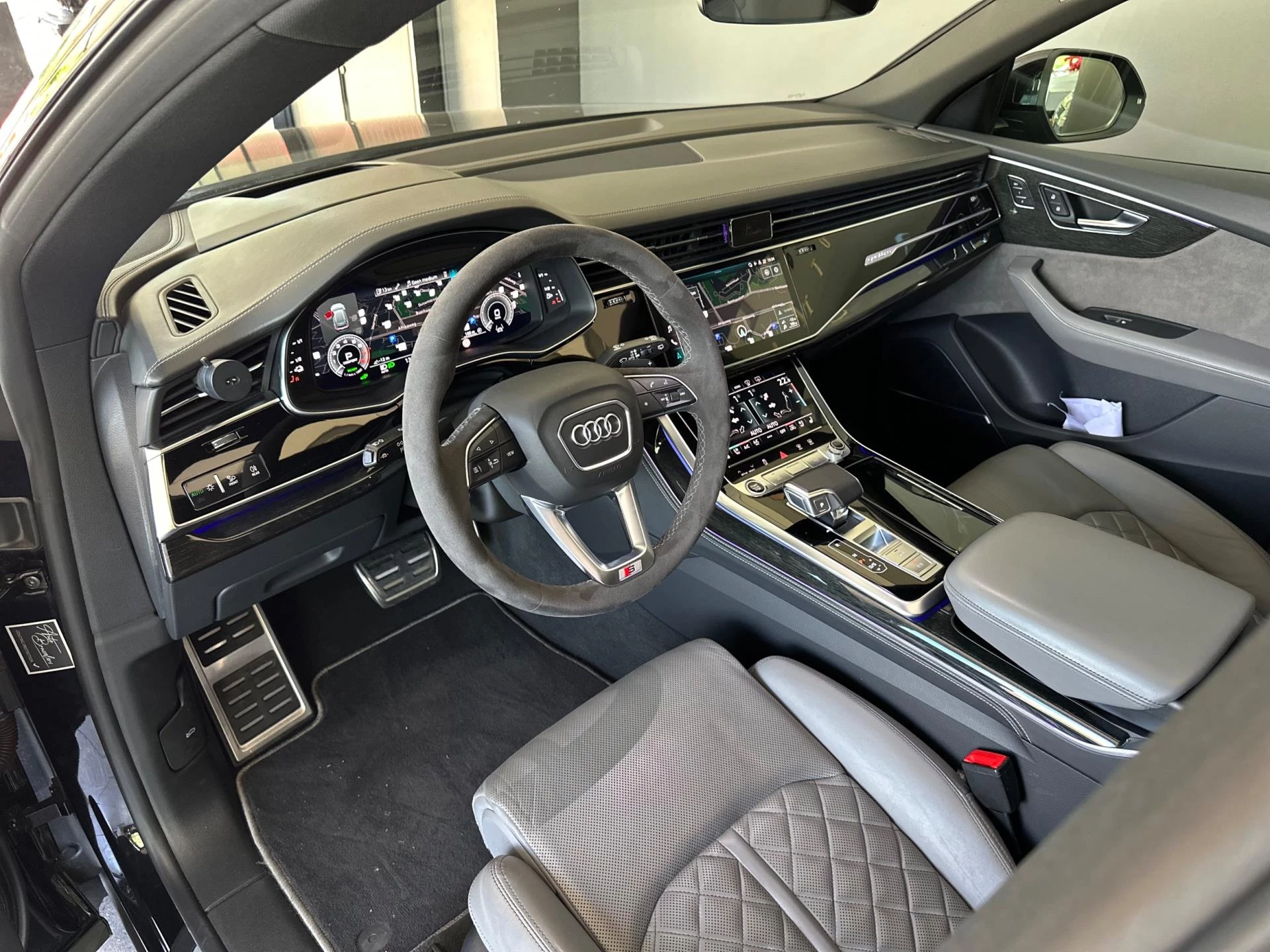 Hoofdafbeelding Audi Q8