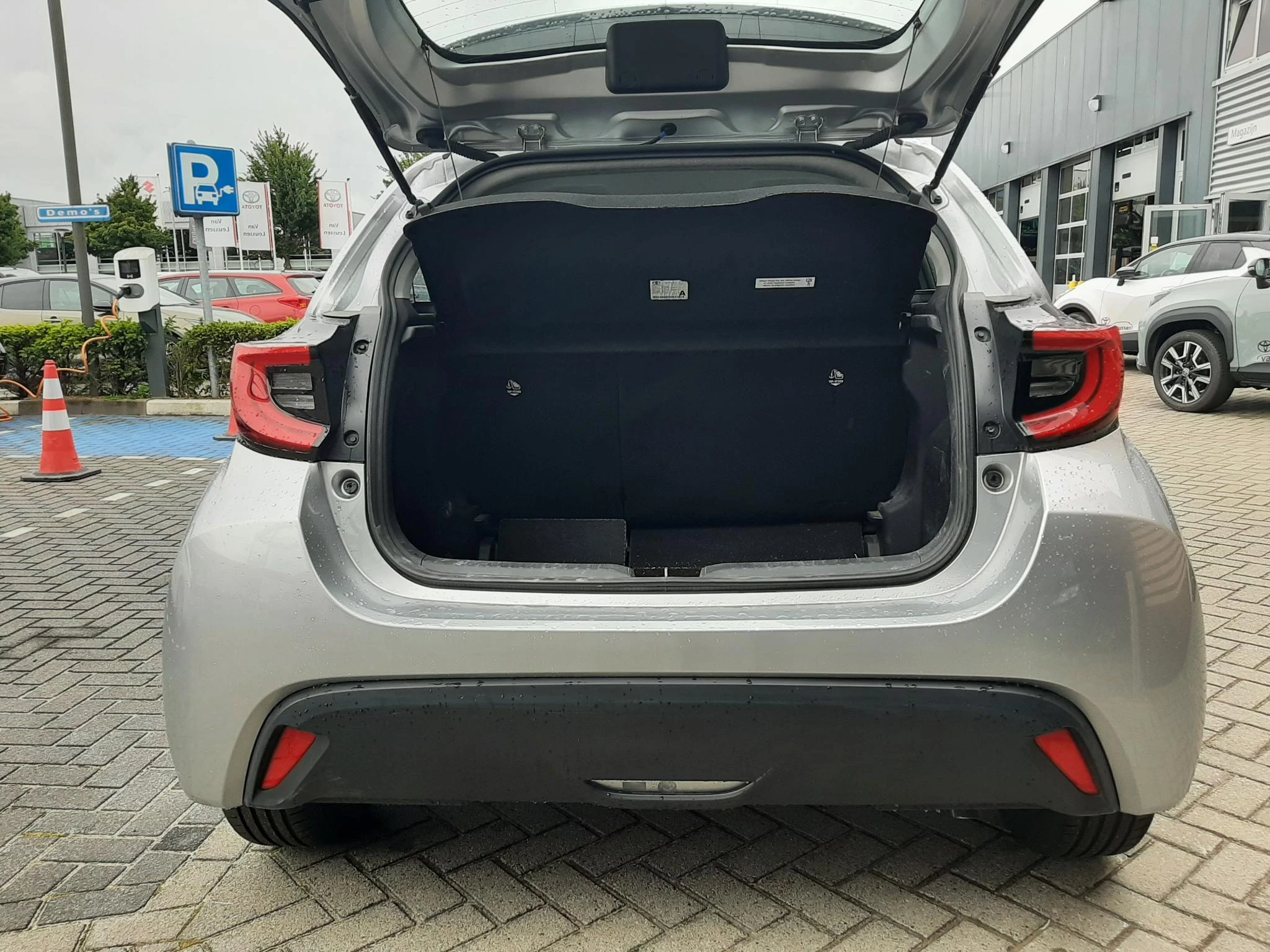 Hoofdafbeelding Toyota Yaris