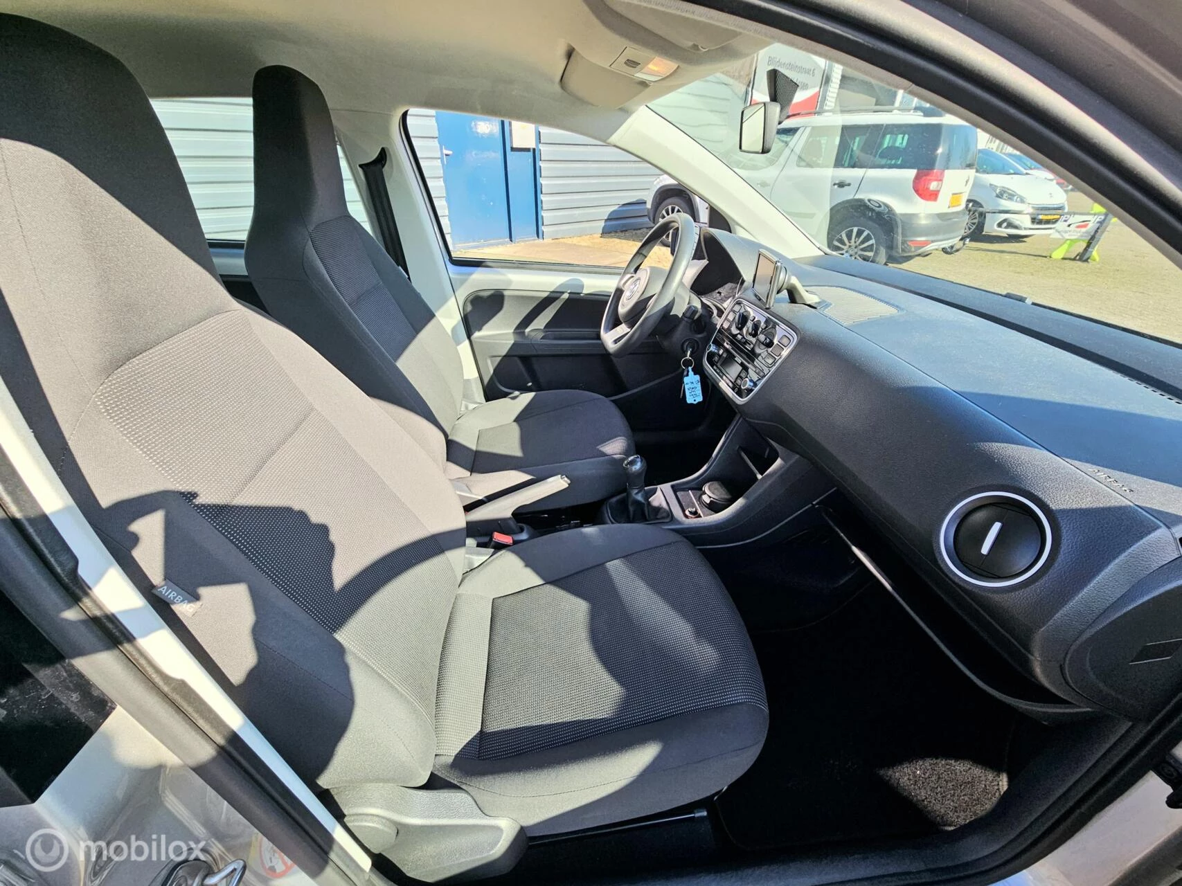 Hoofdafbeelding Volkswagen up!