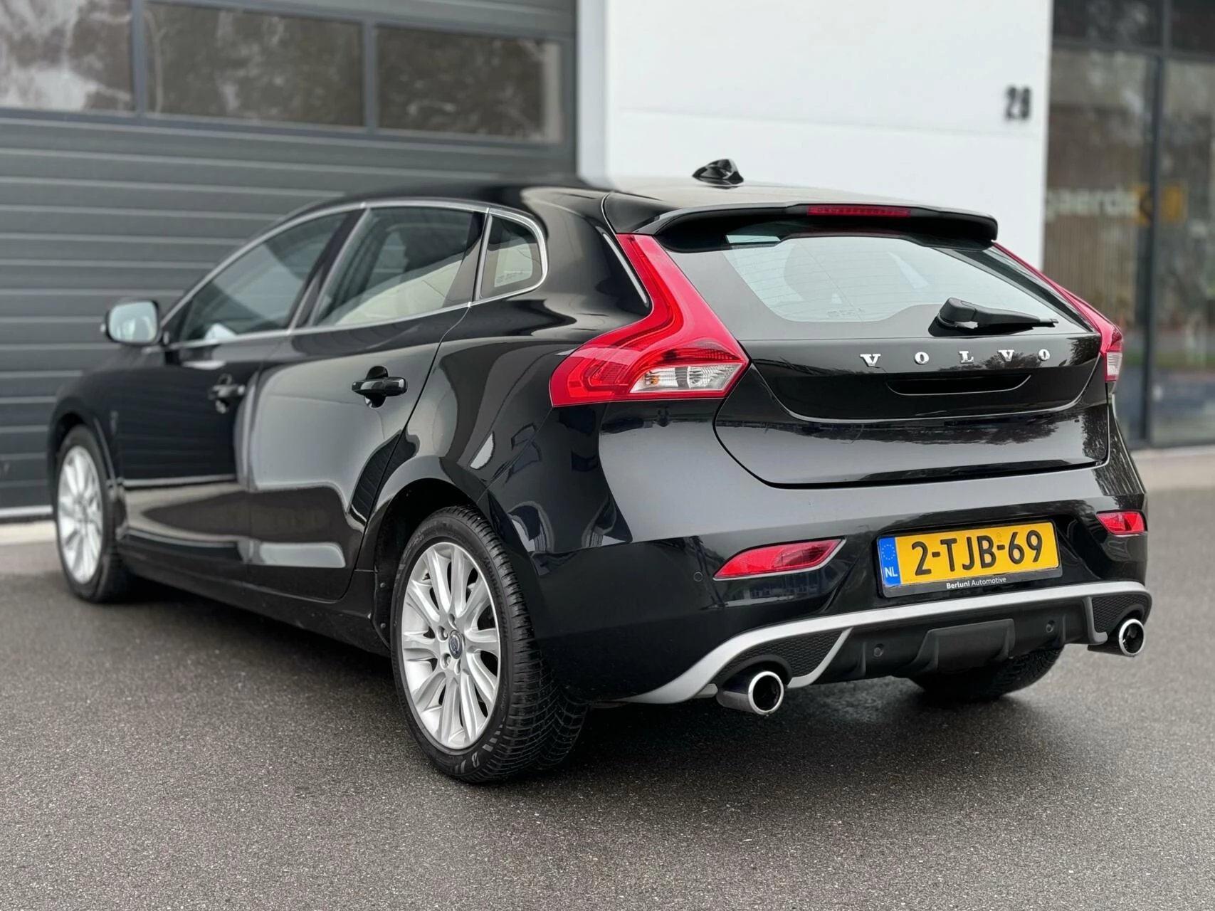 Hoofdafbeelding Volvo V40