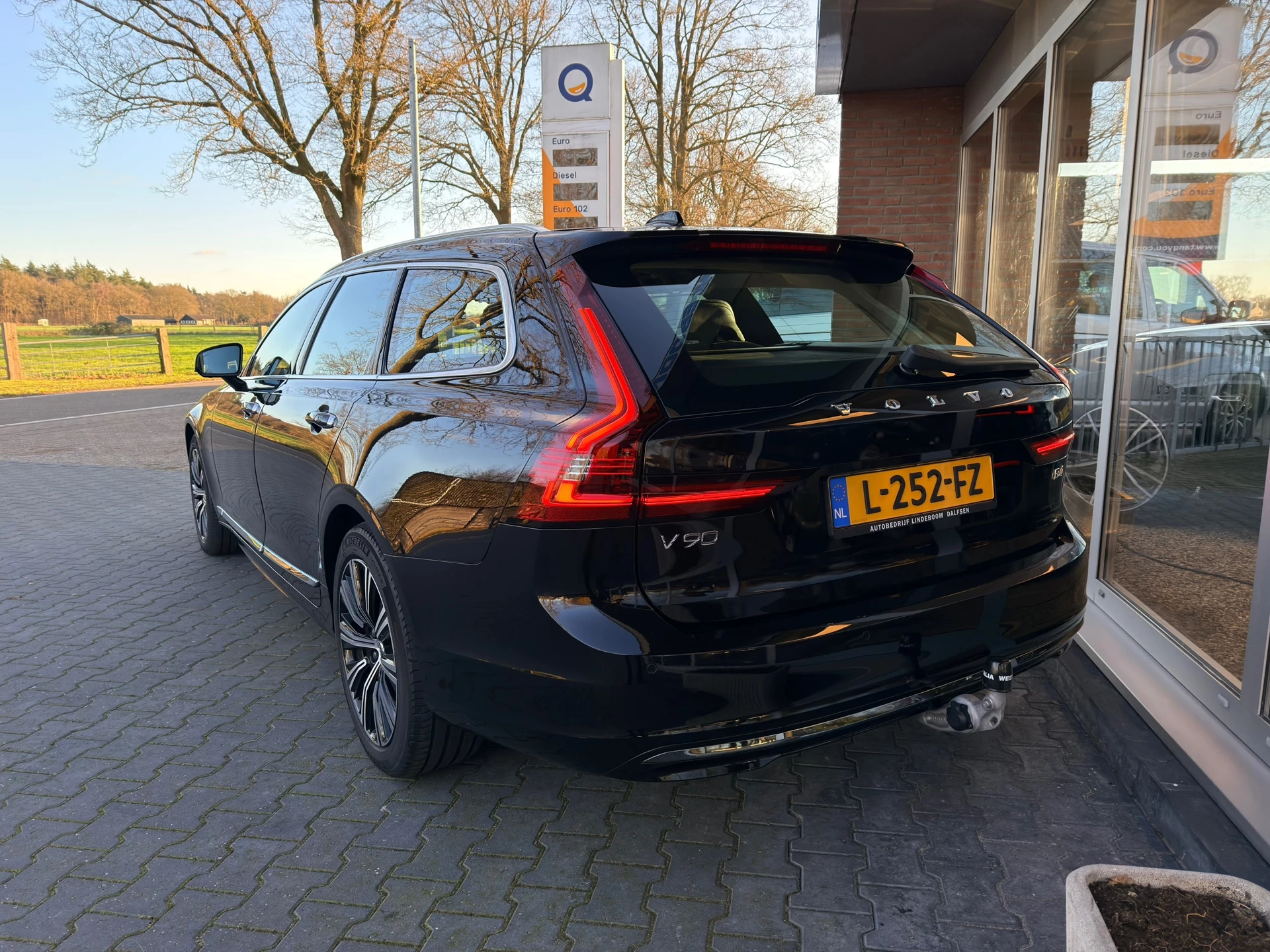 Hoofdafbeelding Volvo V90