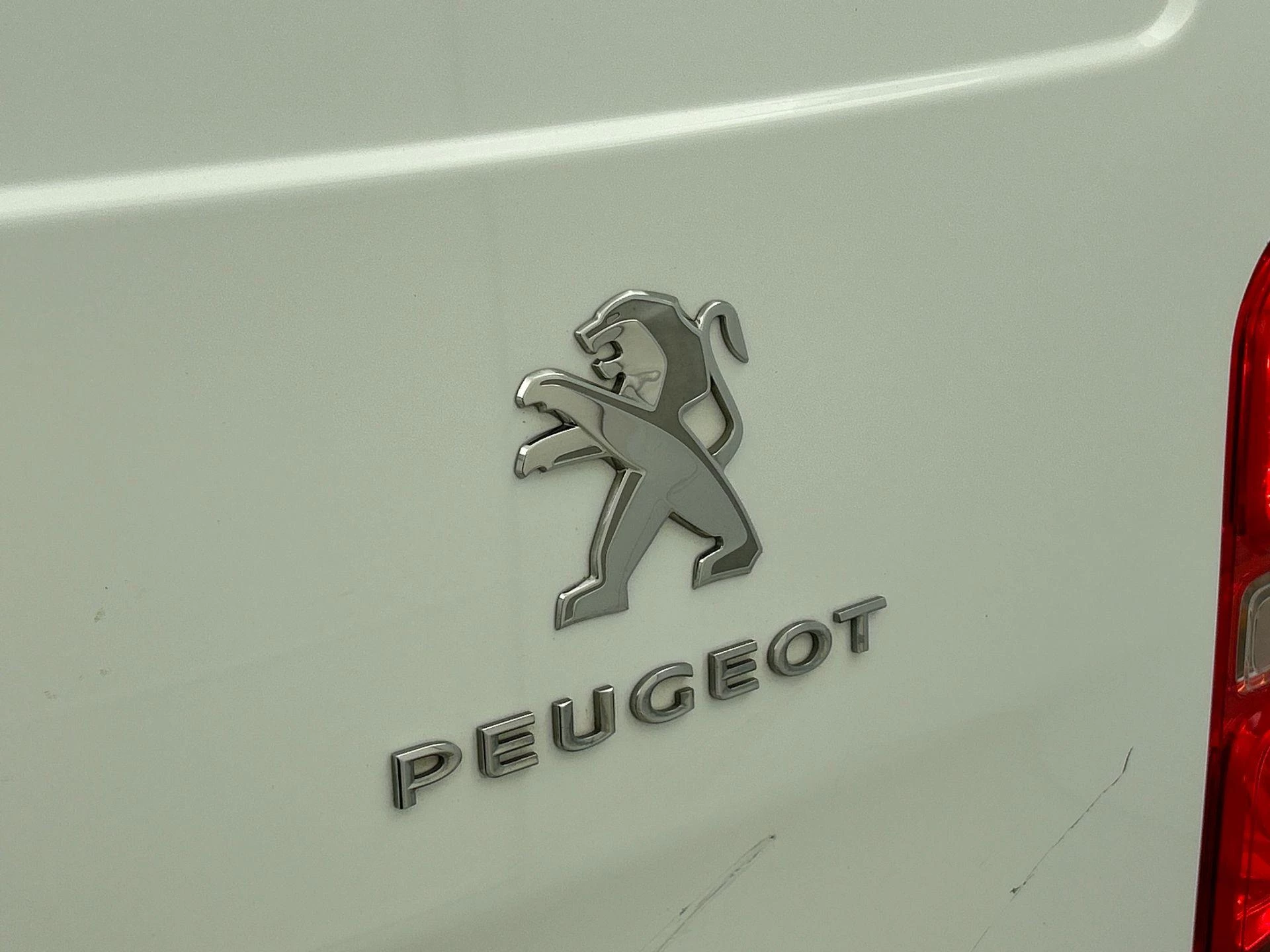 Hoofdafbeelding Peugeot e-Expert