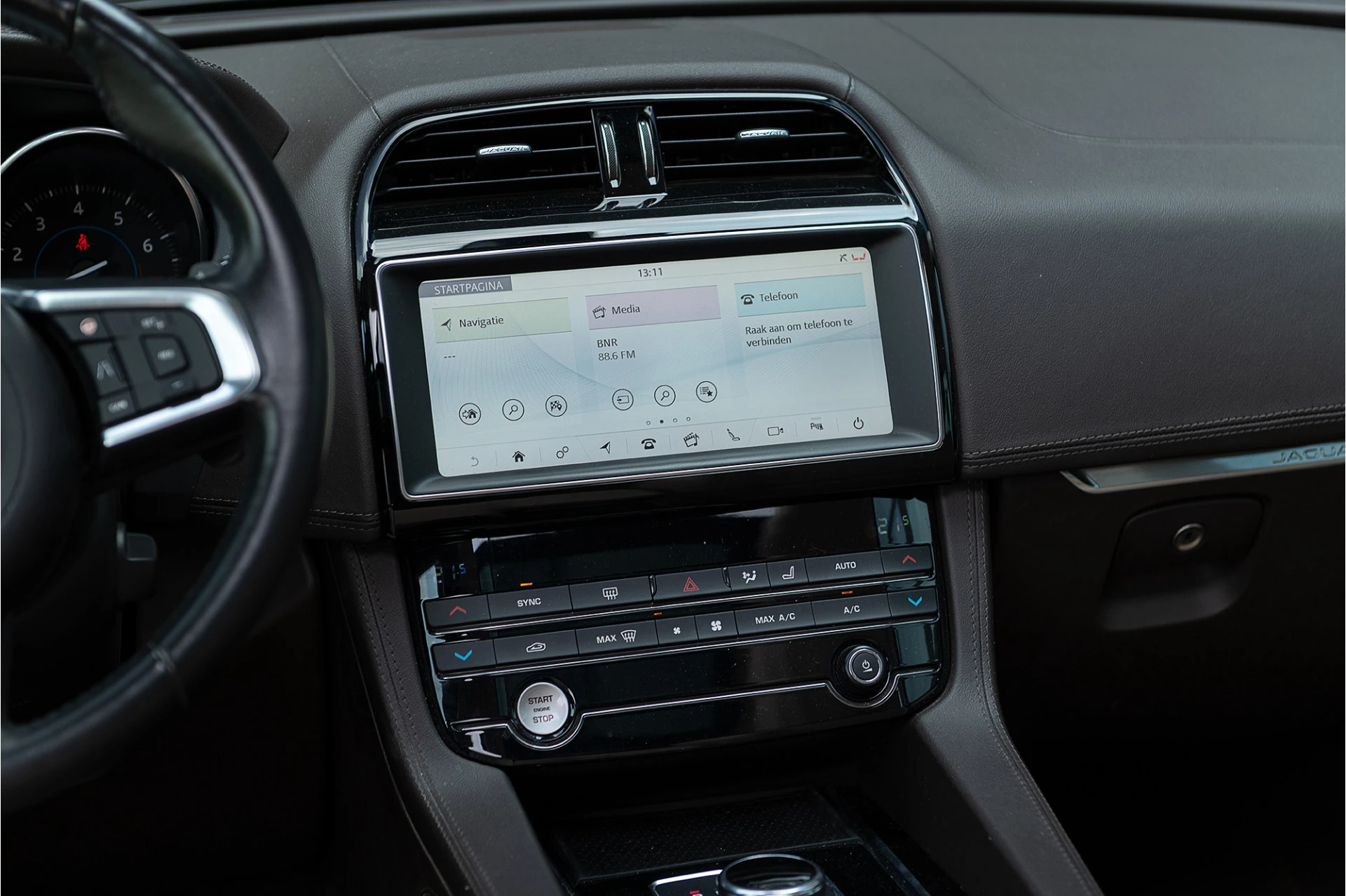 Hoofdafbeelding Jaguar F-PACE