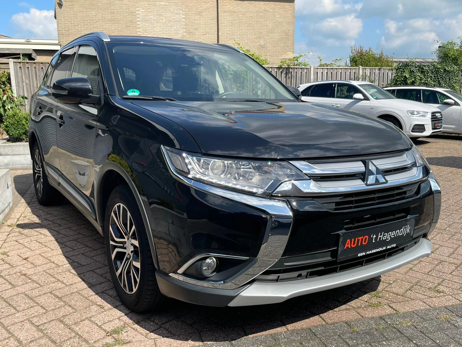 Hoofdafbeelding Mitsubishi Outlander