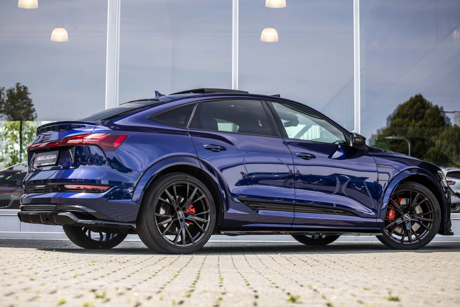 Hoofdafbeelding Audi e-tron