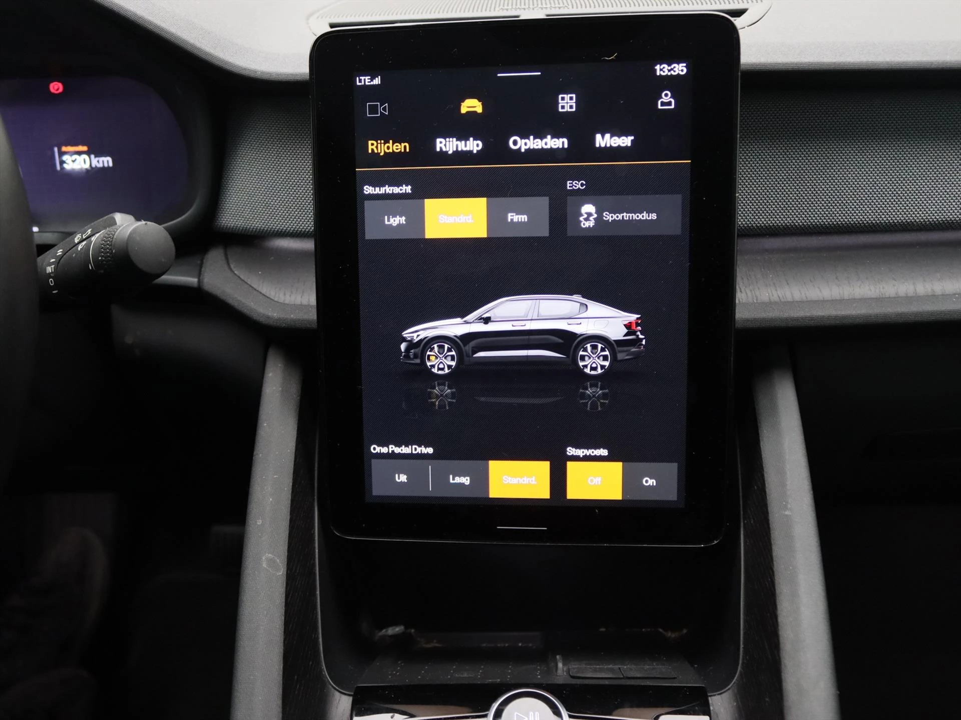 Hoofdafbeelding Polestar 2