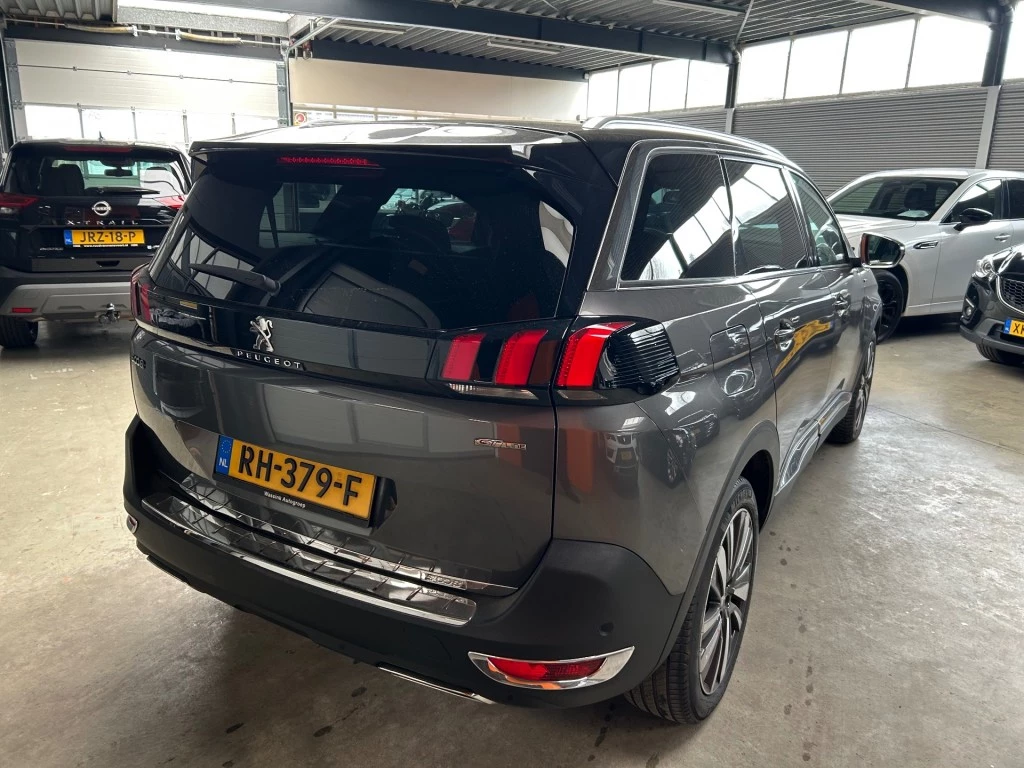 Hoofdafbeelding Peugeot 5008