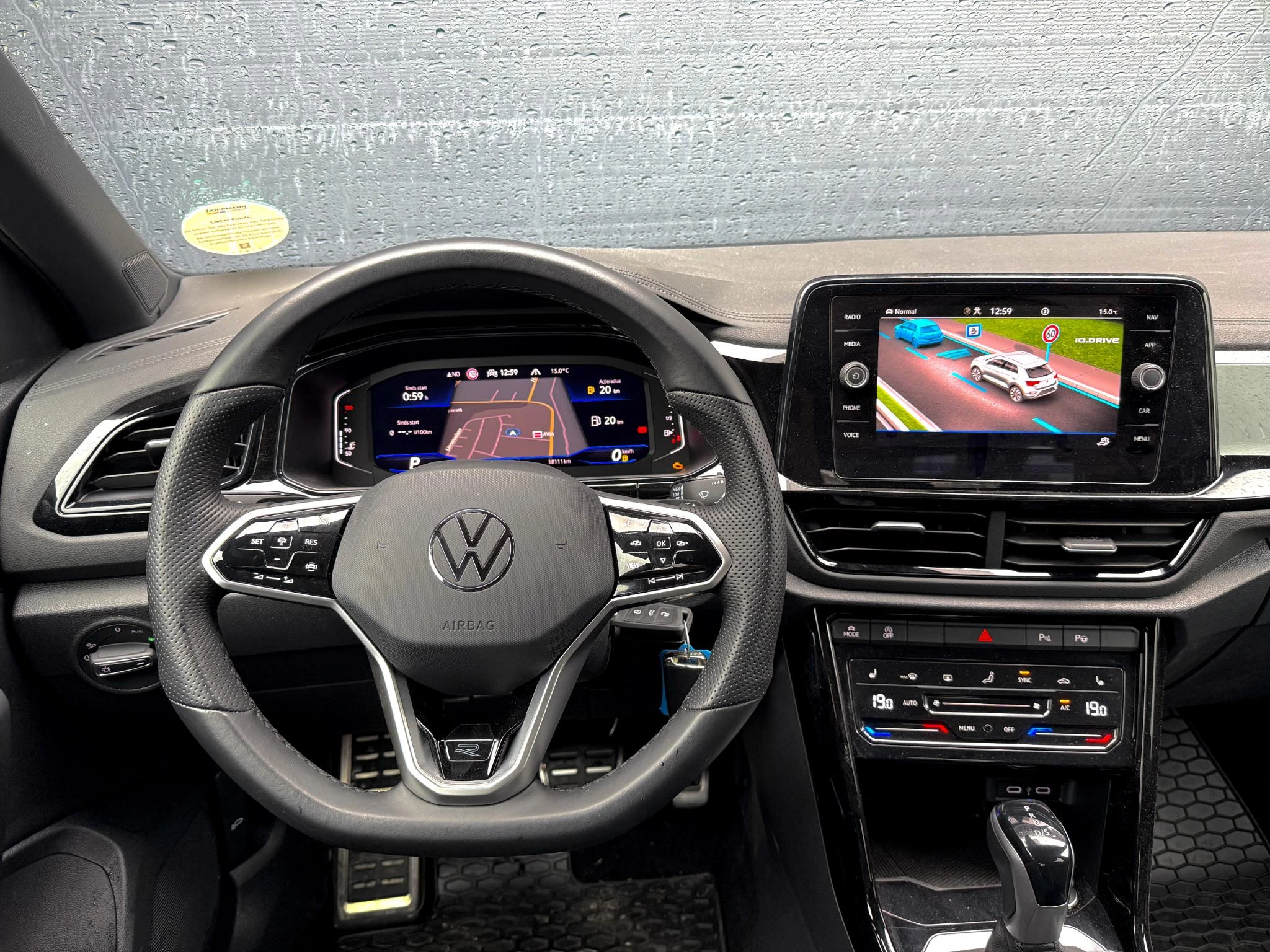 Hoofdafbeelding Volkswagen T-Roc
