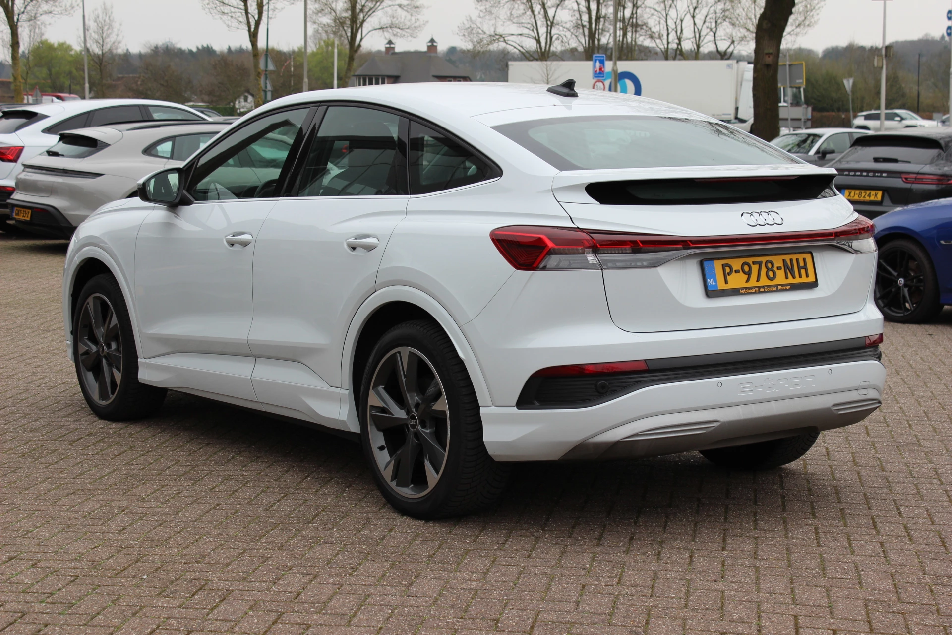 Hoofdafbeelding Audi Q4 Sportback e-tron