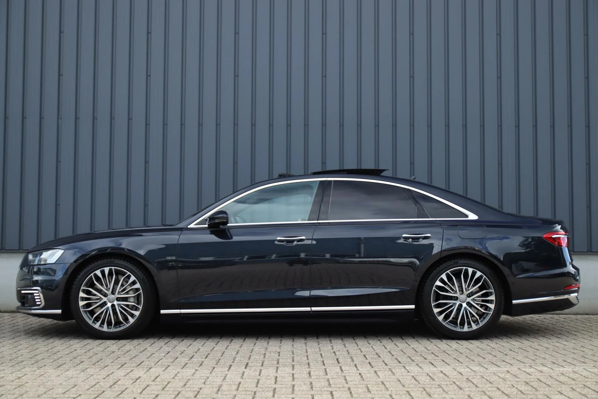 Hoofdafbeelding Audi A8