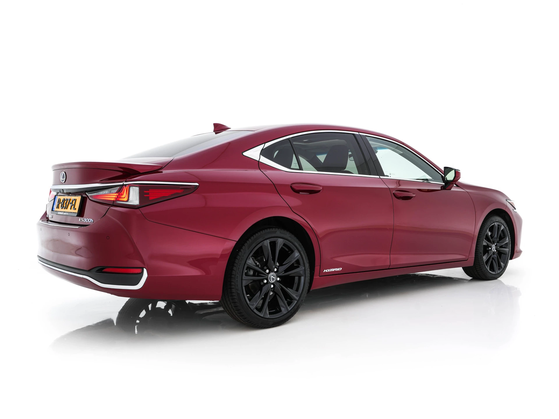 Hoofdafbeelding Lexus ES